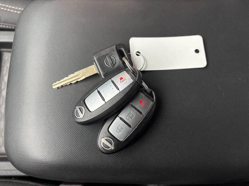 2022 Nissan Frontier SV