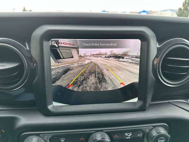 2022 Jeep Gladiator Altitude