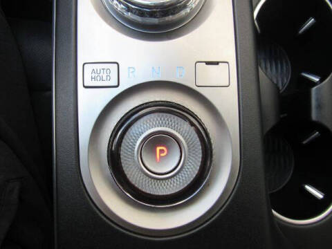 2023 Genesis GV70 2.5T Standard