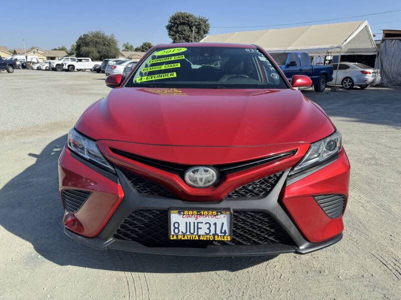 2019 Toyota Camry SE