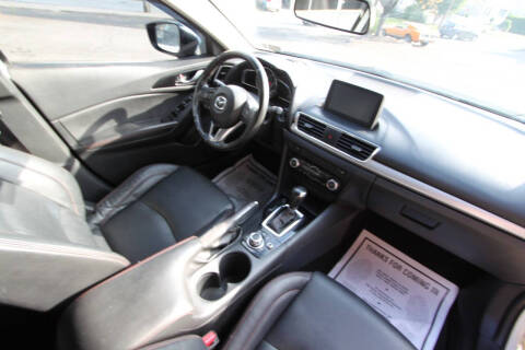 2015 Mazda MAZDA3 s Touring