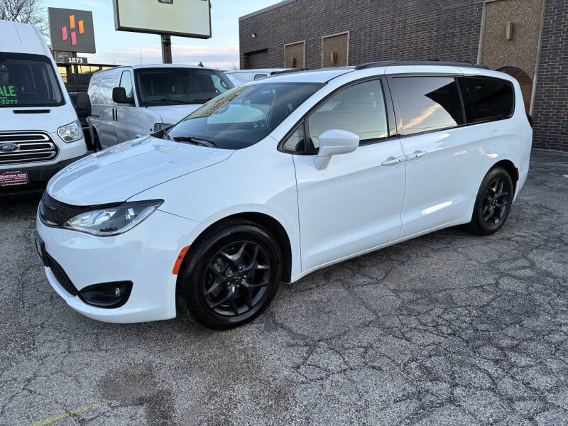 2018 Chrysler Pacifica Touring L Plus