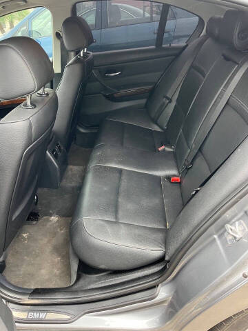 2011 BMW 3 Series 328i