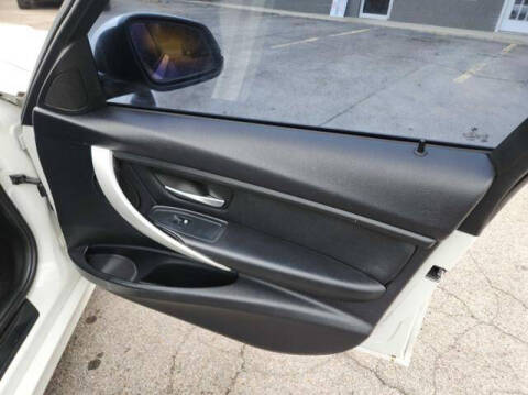 2013 BMW 3 Series 328i