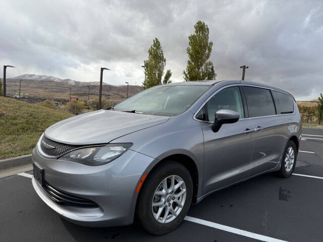 2017 Chrysler Pacifica for sale at Mars Auto Group in Lehi, UT