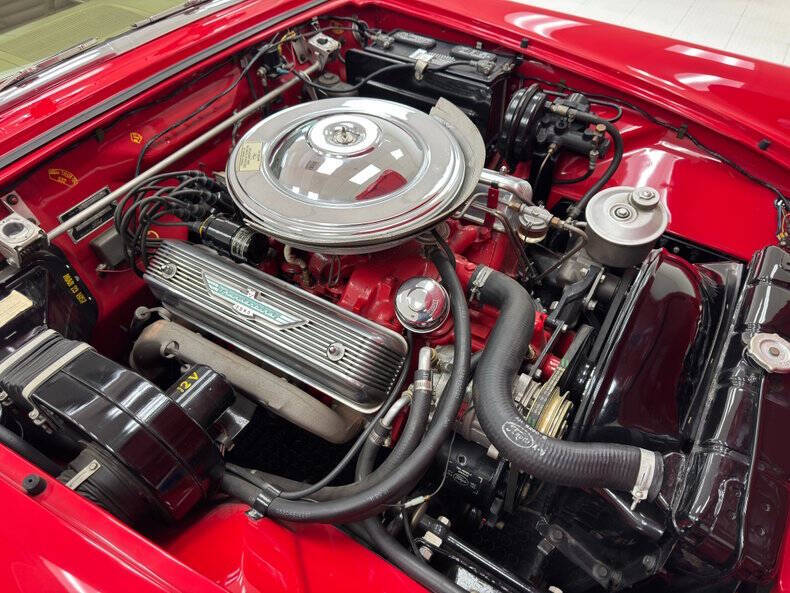 1957 Ford Thunderbird