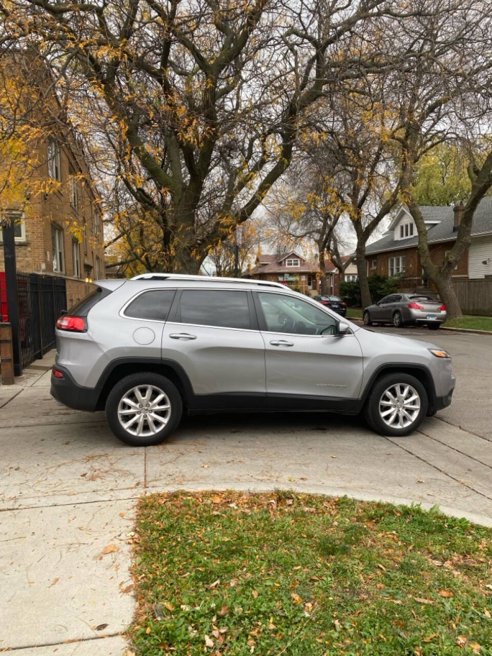 2015 Jeep Cherokee for sale at Macks Motor Sales in Chicago, IL