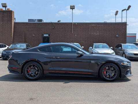 2022 Ford Mustang Mach 1