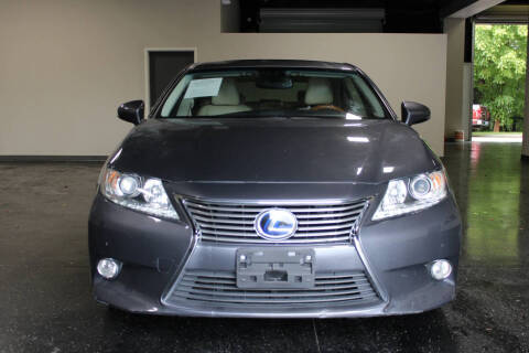 2013 Lexus ES 300h
