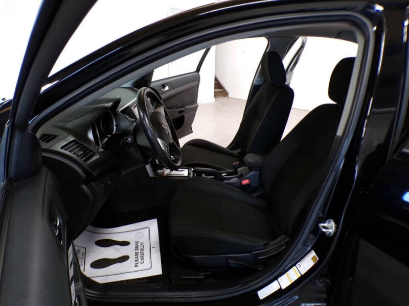 2017 Mitsubishi Lancer