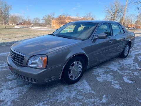 2004 Cadillac DeVille for sale at Clarks Auto Sales in Connersville IN
