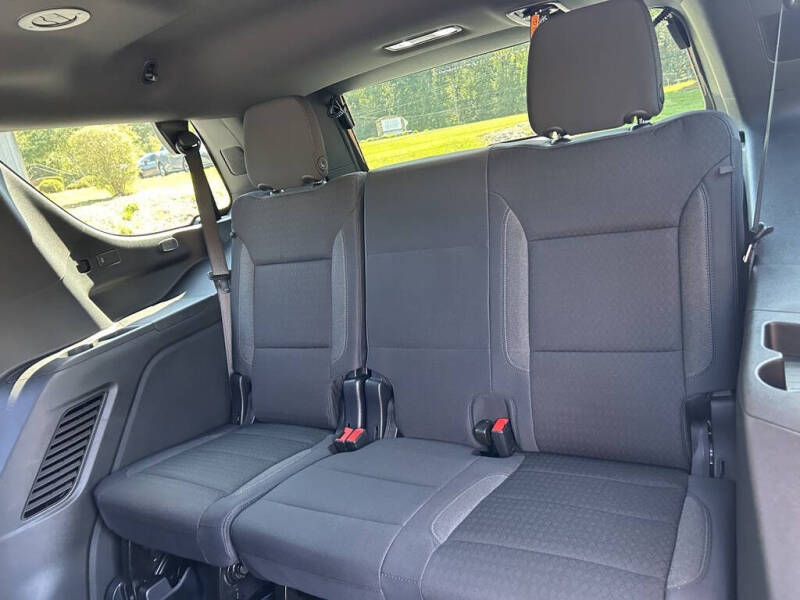 2025 Chevrolet Tahoe LS