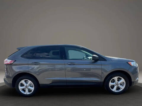 2023 Ford Edge SE