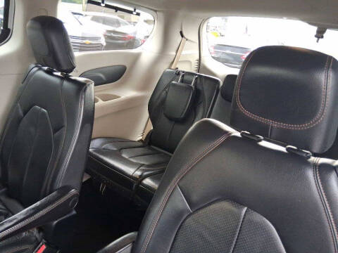 2018 Chrysler Pacifica Touring L
