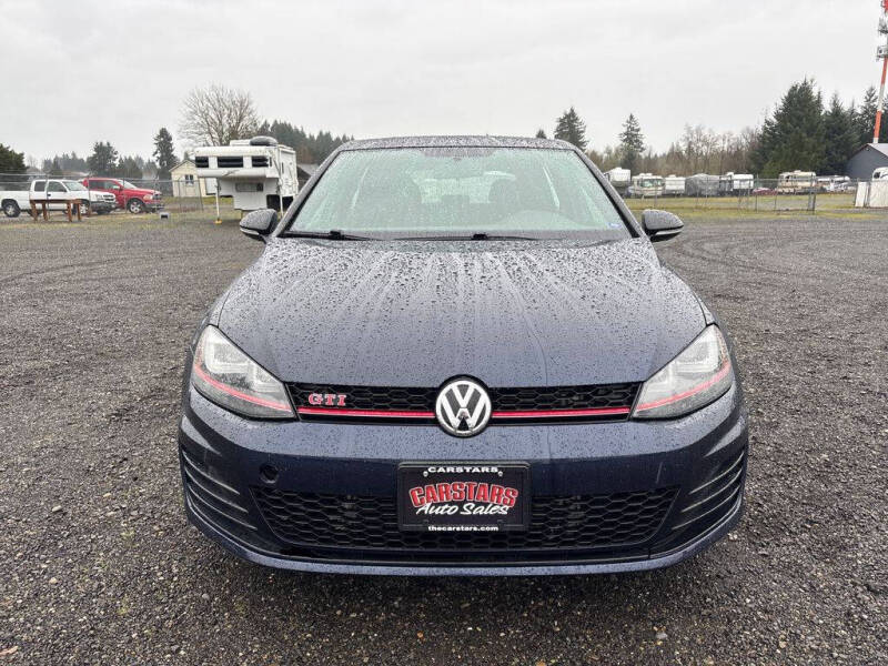2017 Volkswagen Golf GTI Sport