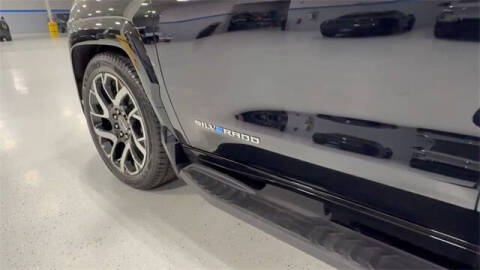 2025 Chevrolet Silverado EV RST