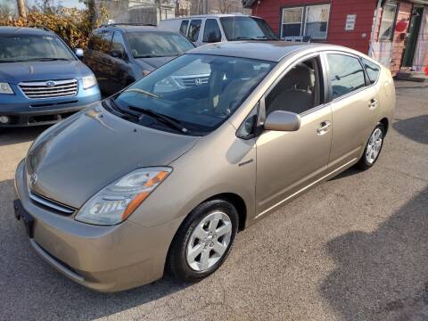 2007 Toyota Prius for sale at GLOBAL AUTOMOTIVE in Grayslake IL