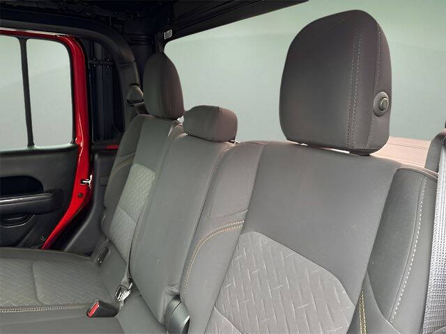 2024 Jeep Gladiator Mojave