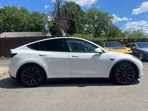 2023 Tesla Model Y Performance