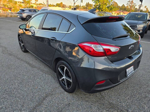 2017 Chevrolet Cruze LT Auto