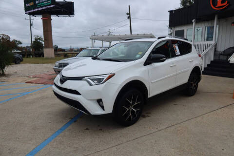 2018 Toyota RAV4 SE