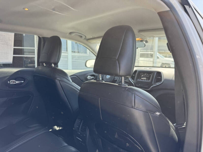 2019 Jeep Cherokee Altitude