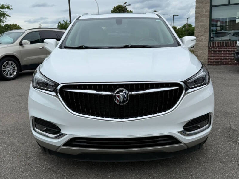 2020 Buick Enclave Essence
