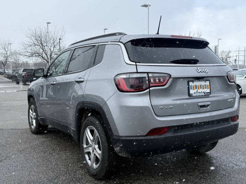 2024 Jeep Compass Latitude