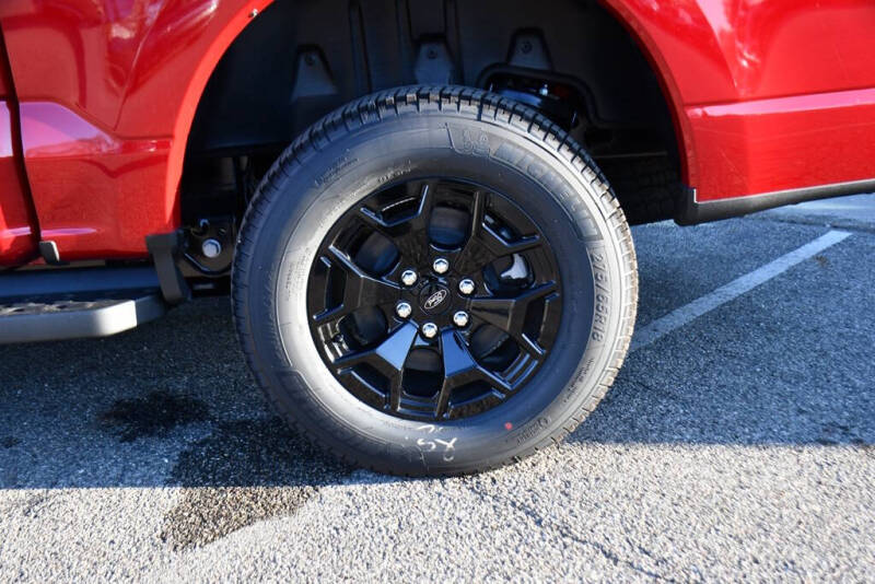 2025 Ford F-150 Lightning XLT