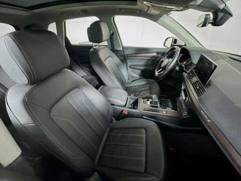 2022 Audi Q5 quattro Premium 40 TFSI
