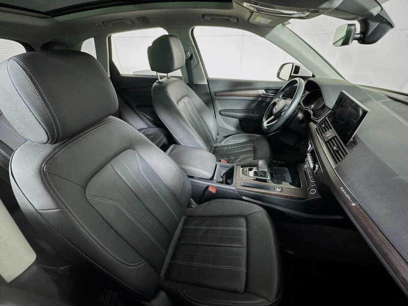 2022 Audi Q5 quattro Premium 40 TFSI