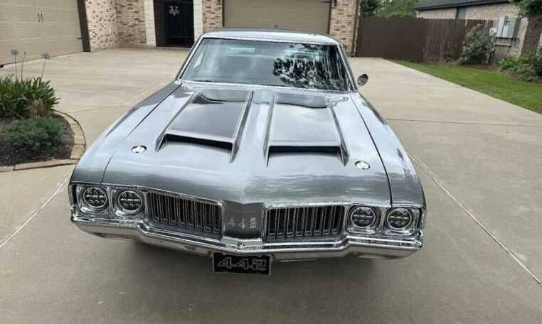 1970 Oldsmobile Cutlass