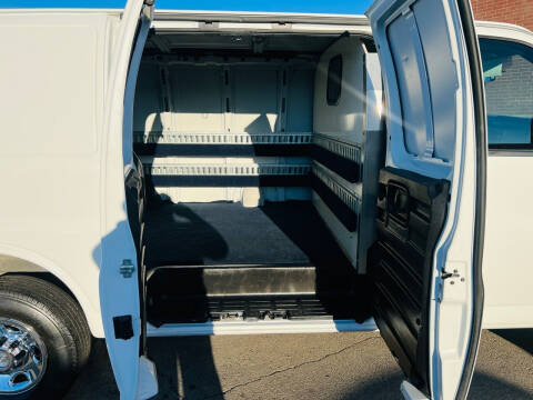 2018 Chevrolet Express 2500