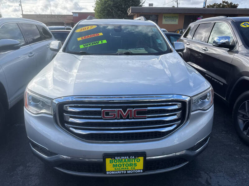 2017 GMC Acadia SLT-2's photo