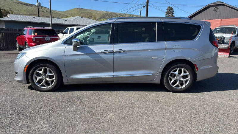 2019 Chrysler Pacifica