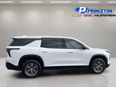 2024 Chevrolet Traverse LS