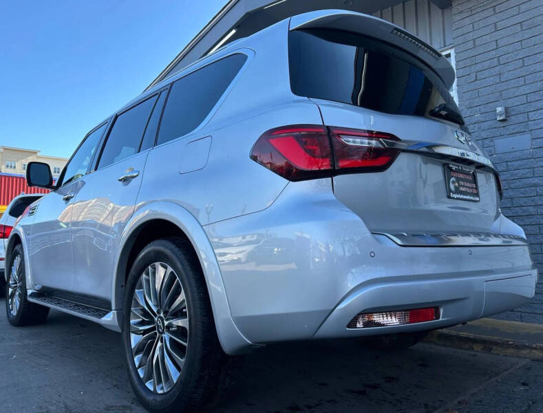 2018 Infiniti QX80