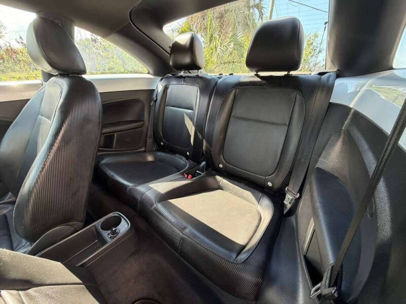 2012 Volkswagen Beetle 2.5L PZEV