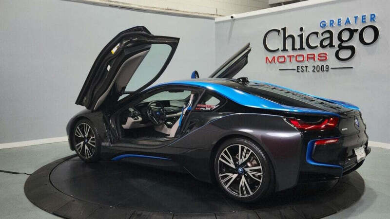 2014 BMW i8