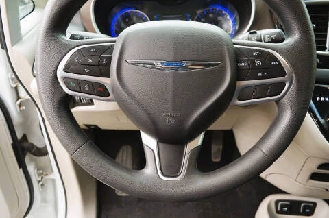 2017 Chrysler Pacifica Touring