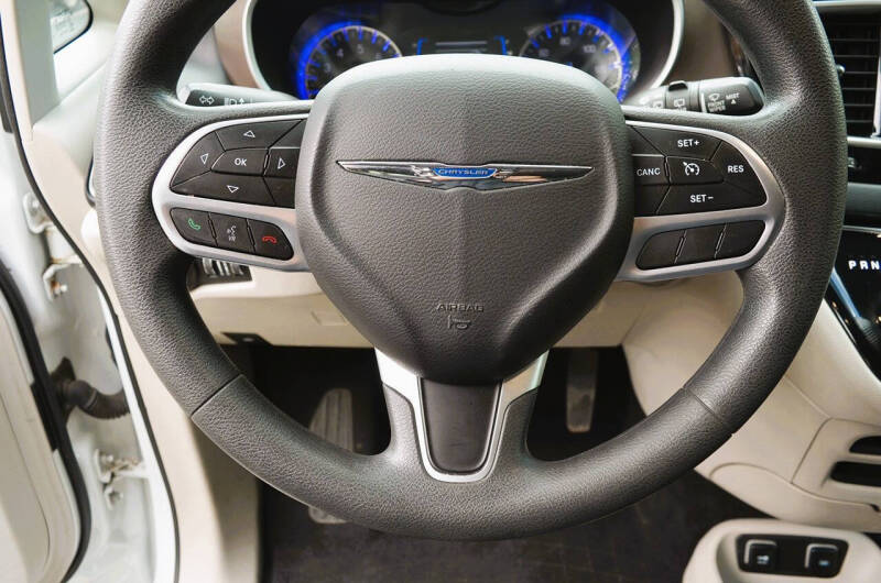 2017 Chrysler Pacifica Touring