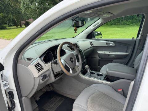 2010 Chevrolet Traverse LS
