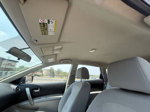 2012 Nissan Rogue S