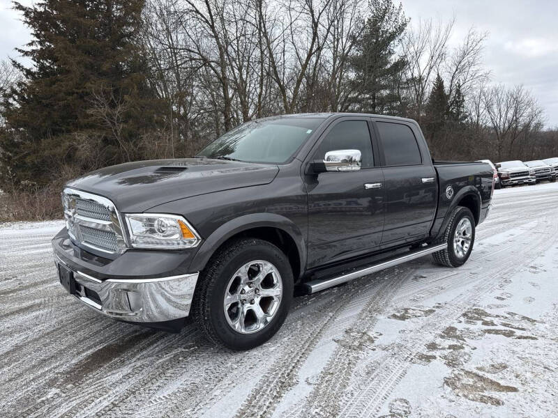 2018 RAM Ram 1500 Pickup Laramie photo 2