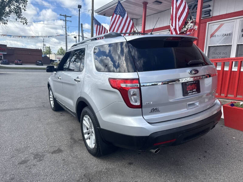 2013 Ford Explorer XLT