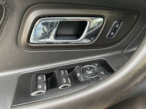 2016 Ford Taurus Limited