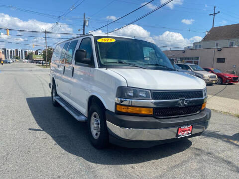 2019 Chevrolet Express 2500