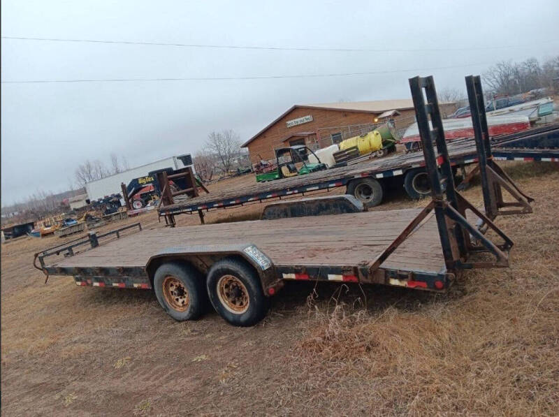 2015 PJ Trailer 82" x 22'