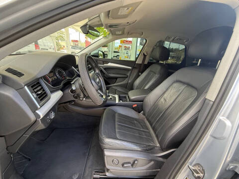 2018 Audi Q5 2.0T quattro Premium