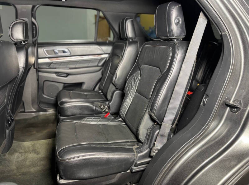 2016 Ford Explorer Platinum